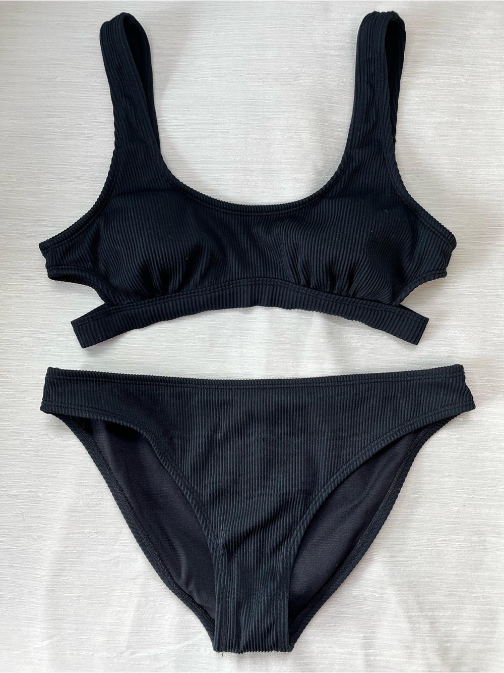 Women’s Black Ribbed Scoop Bikini Set